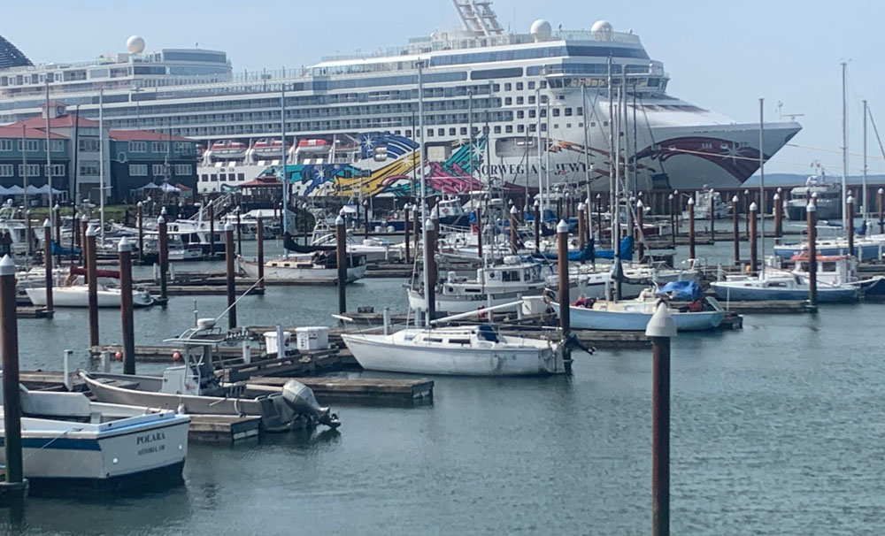 Cruise Ship - Astoria, Oregon